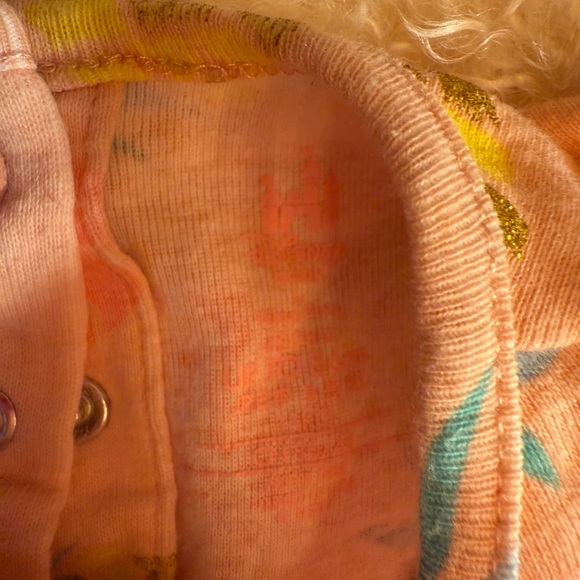 Disney stitch onesie 12-18 M - Picture 3 of 5